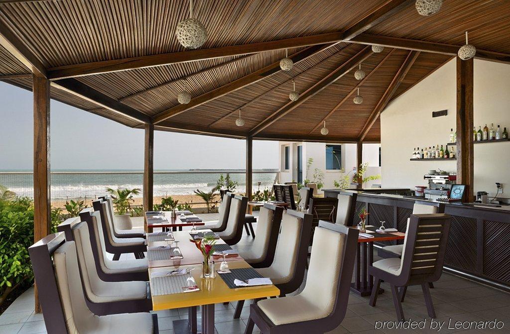 Azalai Hotel Cotonou Exterior photo